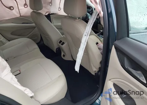 2018 Buick Regal Sportback Preferred Ii from USA, damaged, VIN W04GN6SX1J1065961